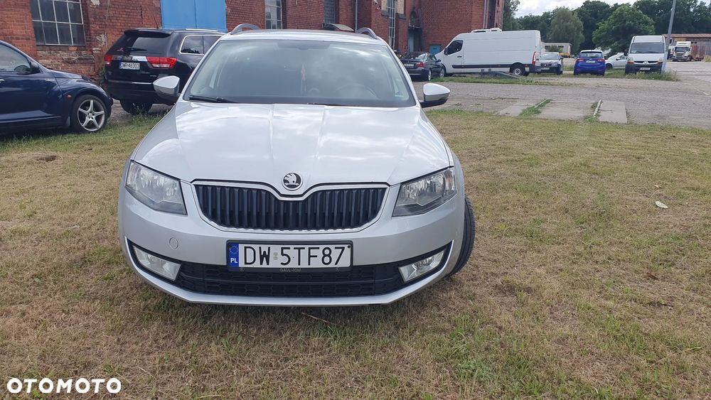 Skoda Octavia 1.6 TDI Ambition - 3