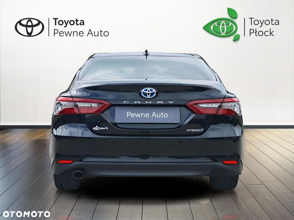 Toyota Camry 2.5 Hybrid Executive CVT - 6