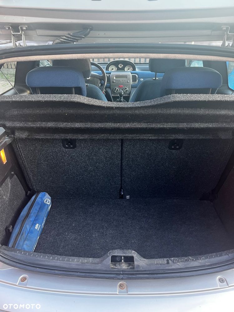 Lancia Ypsilon - 14