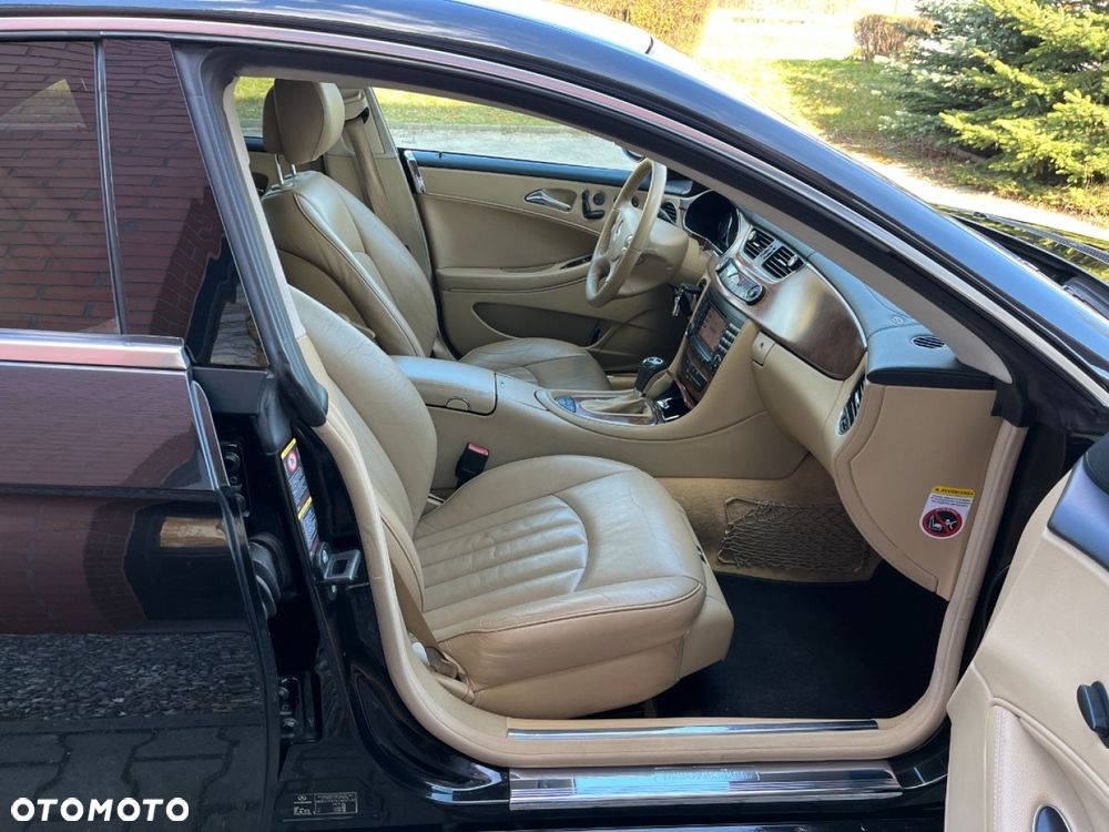 Mercedes-Benz CLS 500 7G-TRONIC - 18
