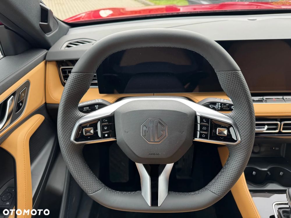 MG HS 1.5 T-GDI Excite DCT - 15