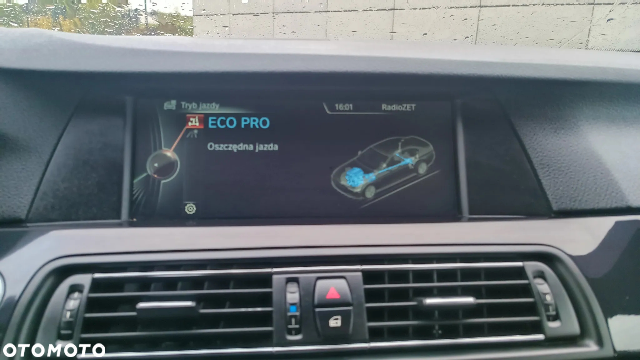 BMW Seria 5 525d xDrive - 19