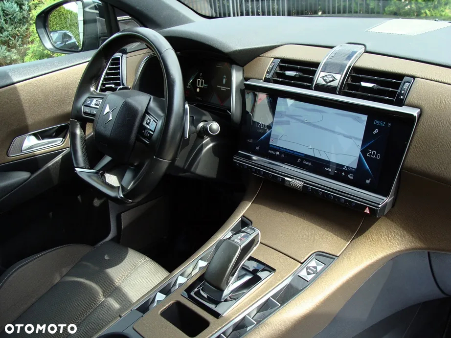 DS Automobiles DS 7 Crossback 1.6 E-Tense Bastille + - 11