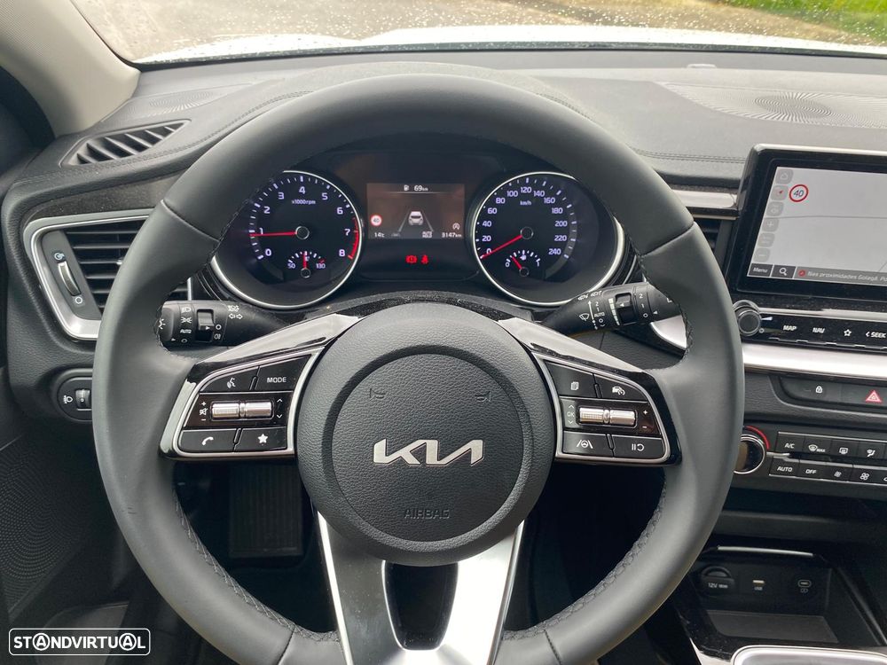 Kia XCeed 1.0 T-GDI Drive - 17