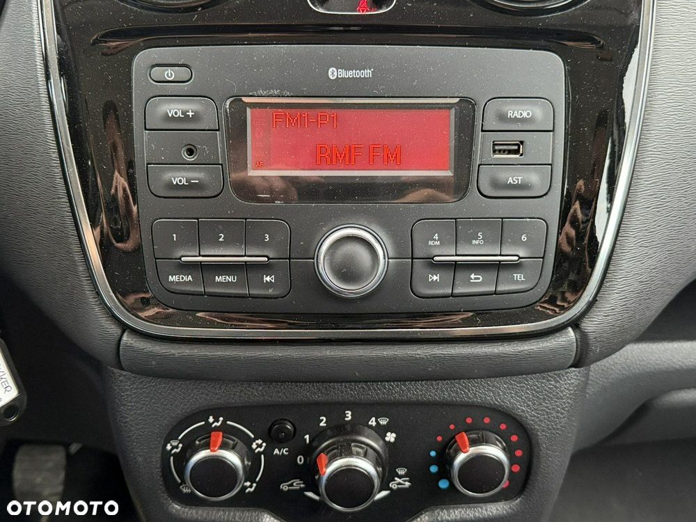 Dacia Dokker 1.5 Blue dCi Laureate - 19