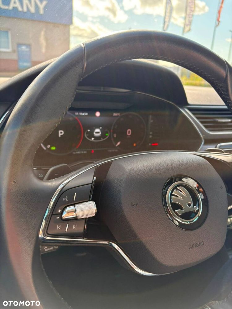 Skoda Superb 2.0 TDI SCR Style DSG - 12