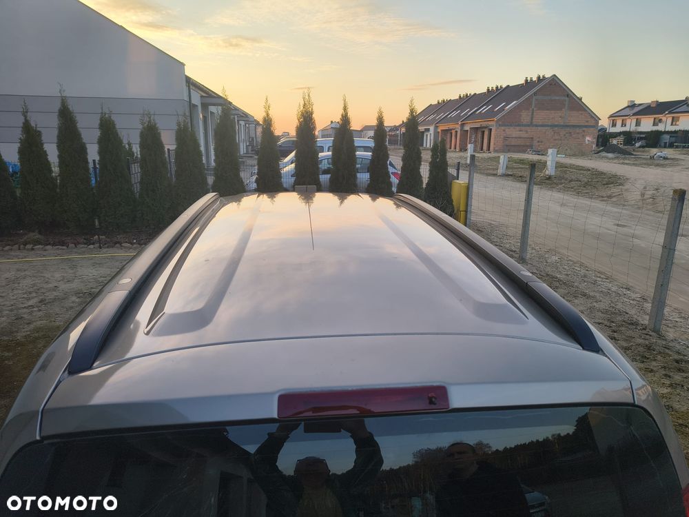 Dacia Lodgy 1.5 dCi Stepway - 18