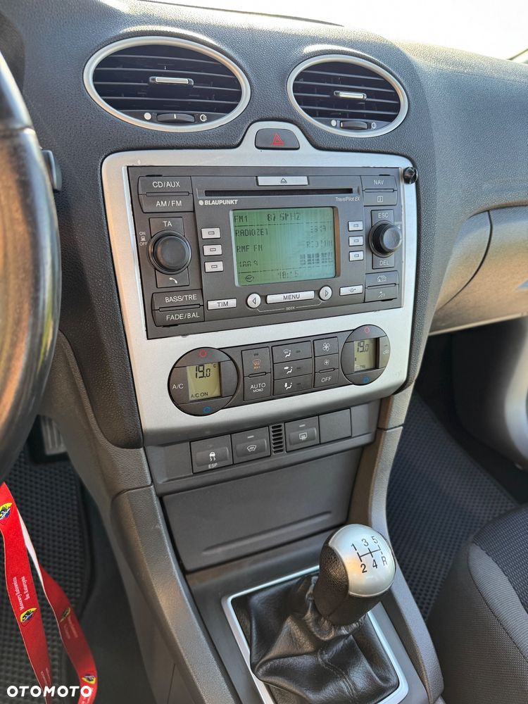 Ford Focus - 11