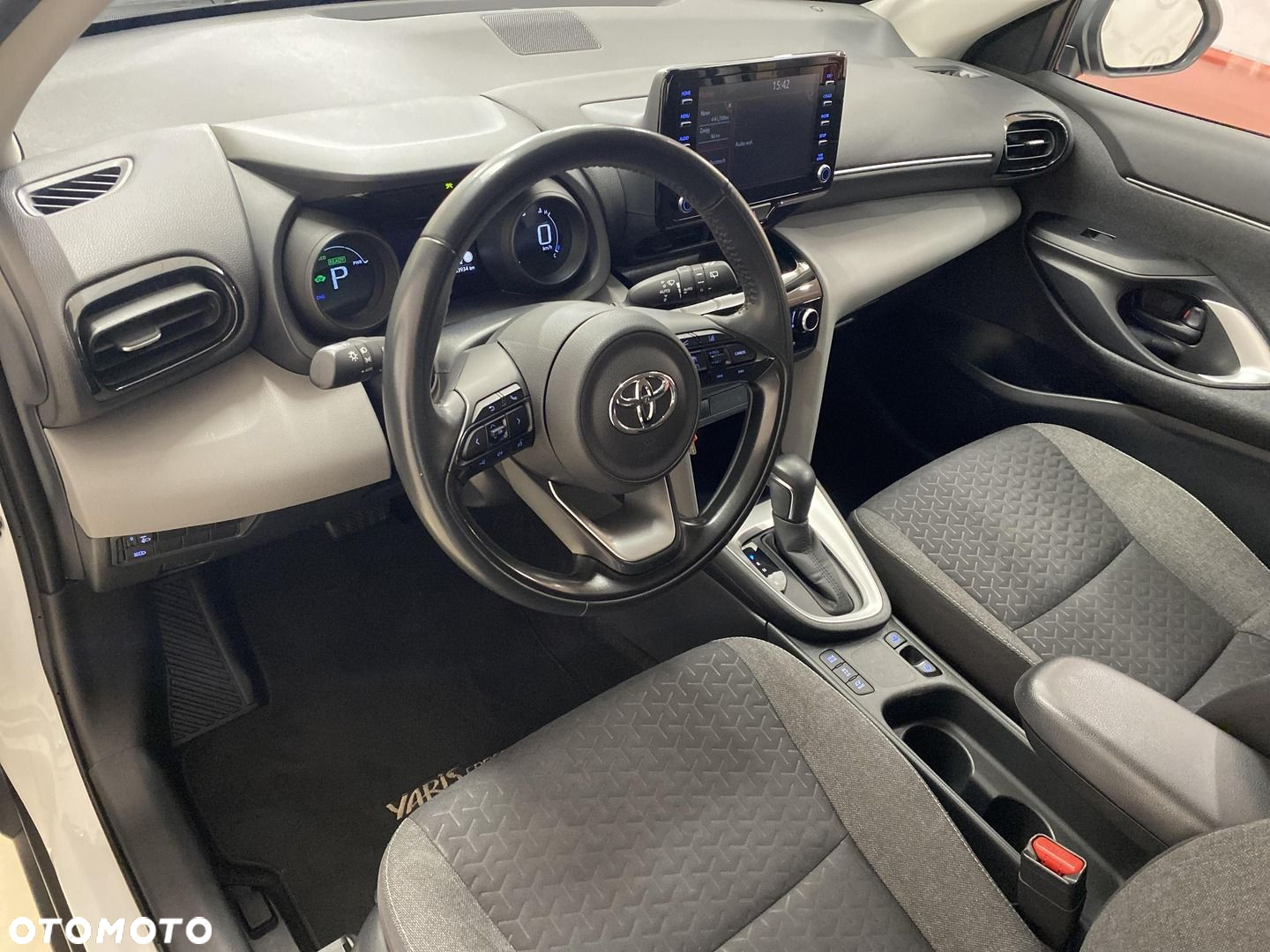 Toyota Yaris Cross - 10