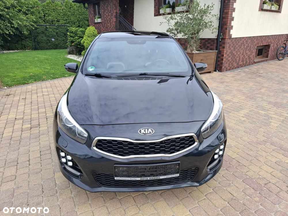 Kia Ceed 1.6 CRDi 136 ISG GT Line - 2