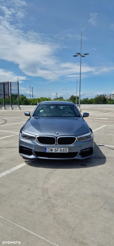 BMW Seria 5 530i GPF xDrive - 1