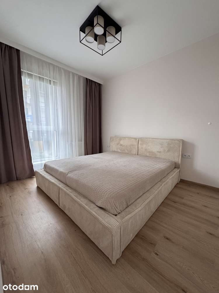 Nowe 2‑pokojowe mieszkanie 44 m² z klimatyzacją, i garażem /Giserska 7