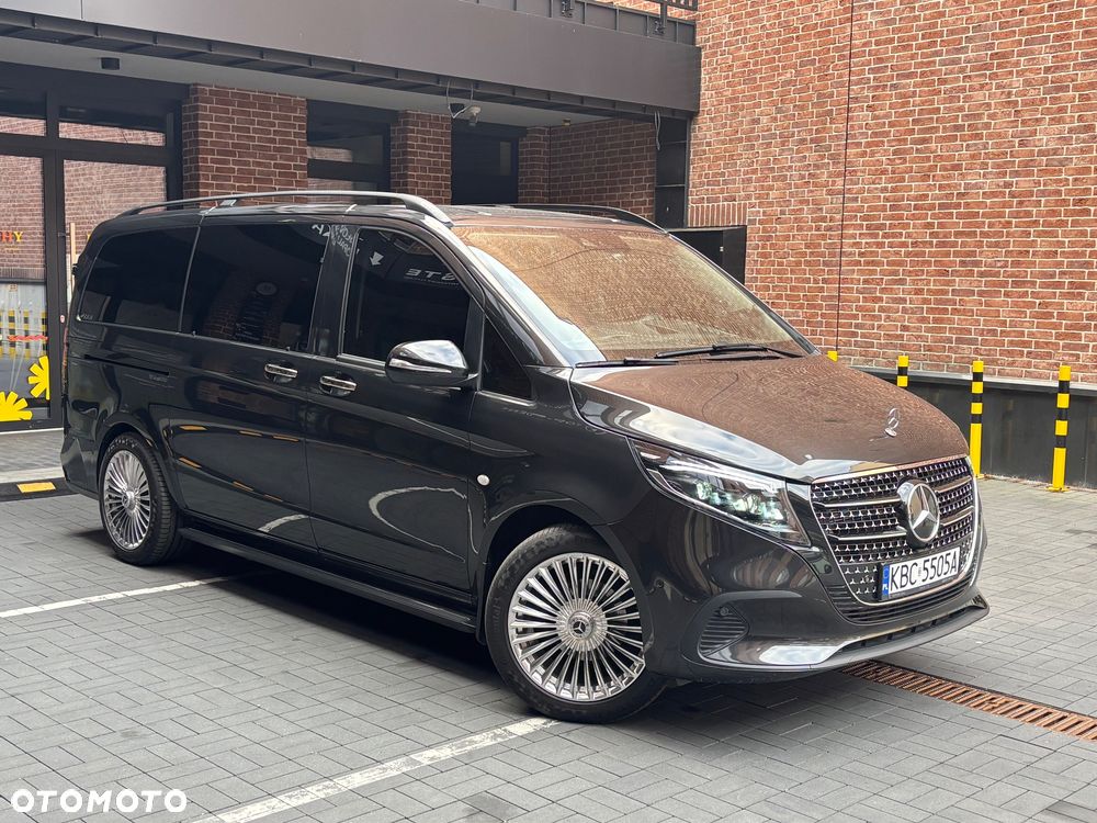 Mercedes-Benz Klasa V - 29