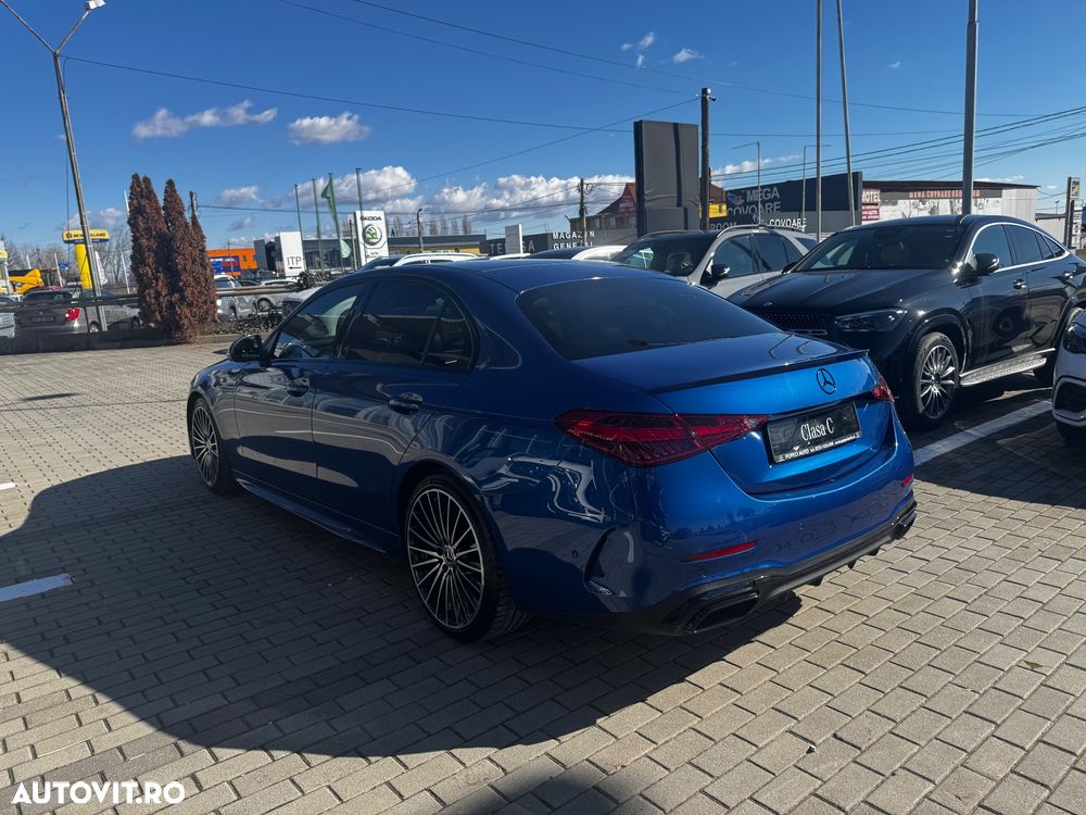 Mercedes-Benz C 300 4Matic 9G-TRONIC AMG Line - 18