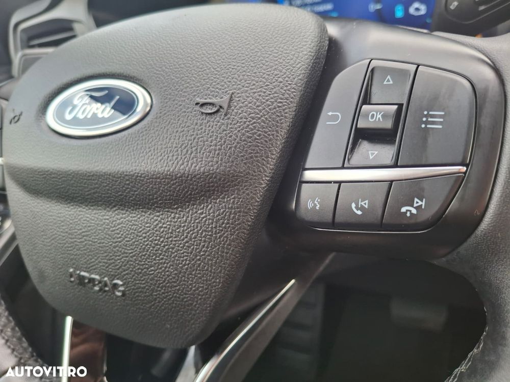 Ford Kuga 2.5 Duratec FHEV TITANIUM X - 30