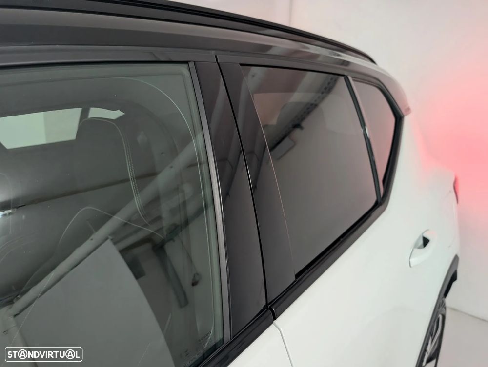 Volvo XC 40 Recharge Core - 9