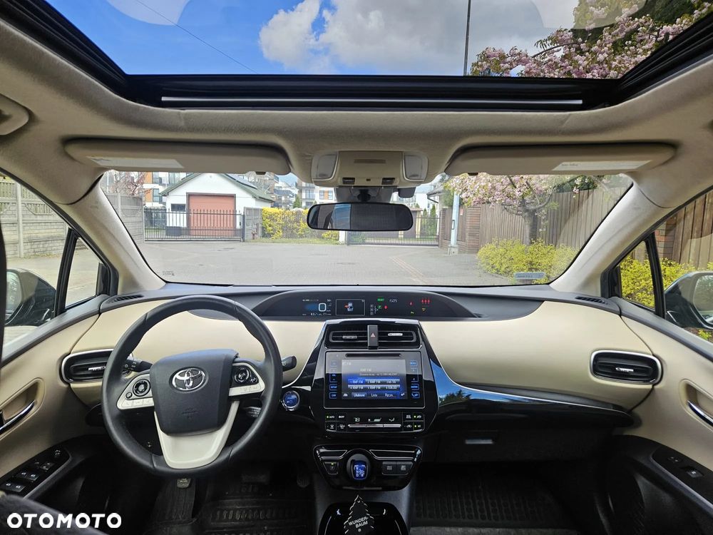 Toyota Prius Hybrid Comfort - 3