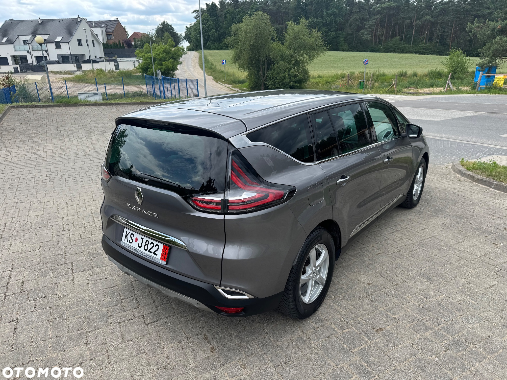 Renault Espace 1.6 dCi Energy Initiale Paris EDC 7os - 10