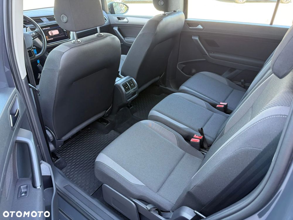 Volkswagen Touran 1.5 TSI EVO Trendline - 10