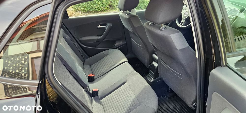 Volkswagen Polo - 11