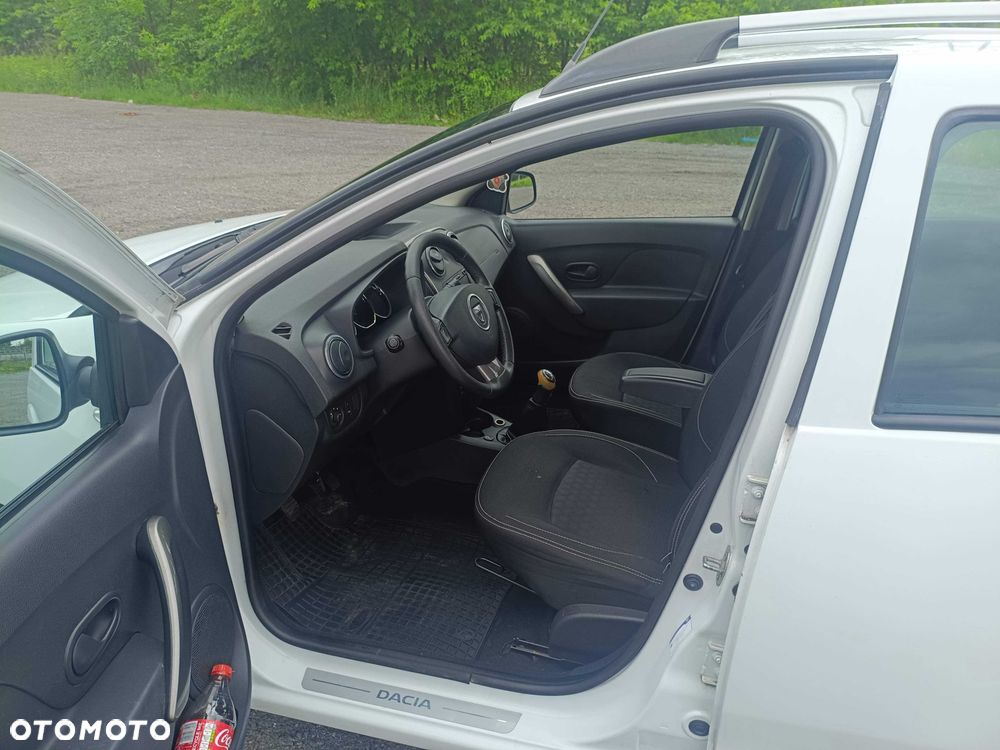 Dacia Logan - 6