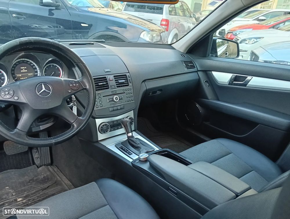 Mercedes-Benz C 220 CDI Avantgarde BlueEfficiency Aut. - 13