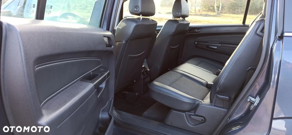 Opel Zafira 1.8 Family - 20