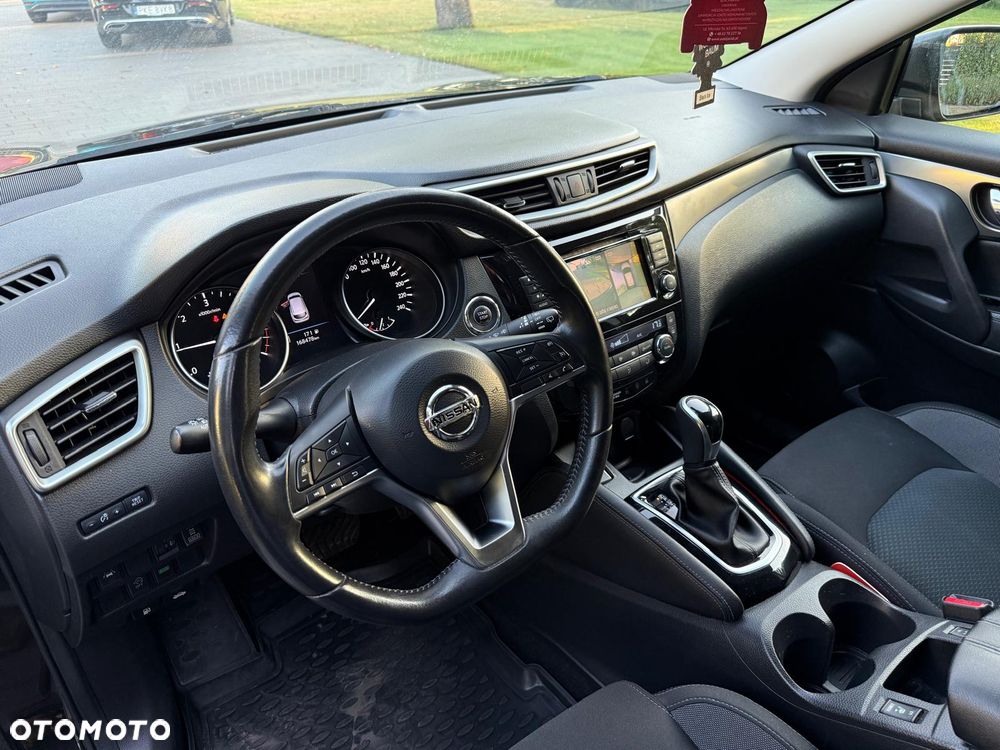 Nissan Qashqai 1.7 dCi Xtronic ALL-MODE 4x4i TEKNA - 28
