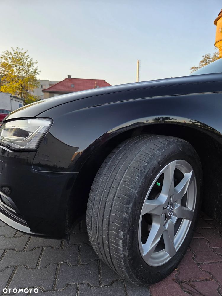 Audi A4 Avant 2.0 TDI DPF multitronic Attraction - 13