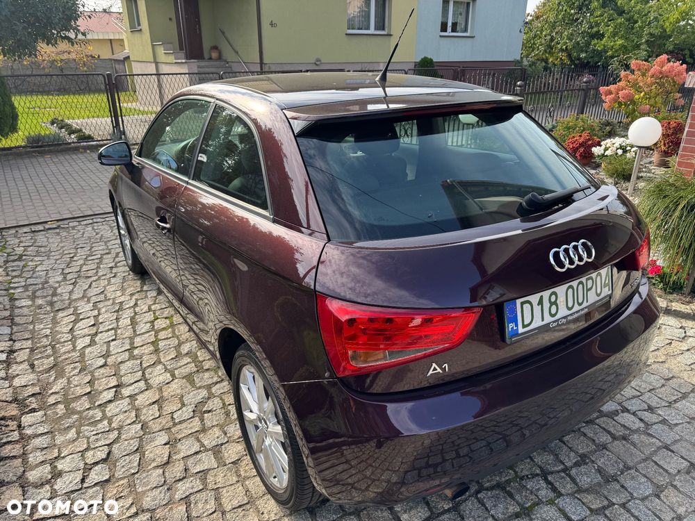 Audi A1 2012 photo 4