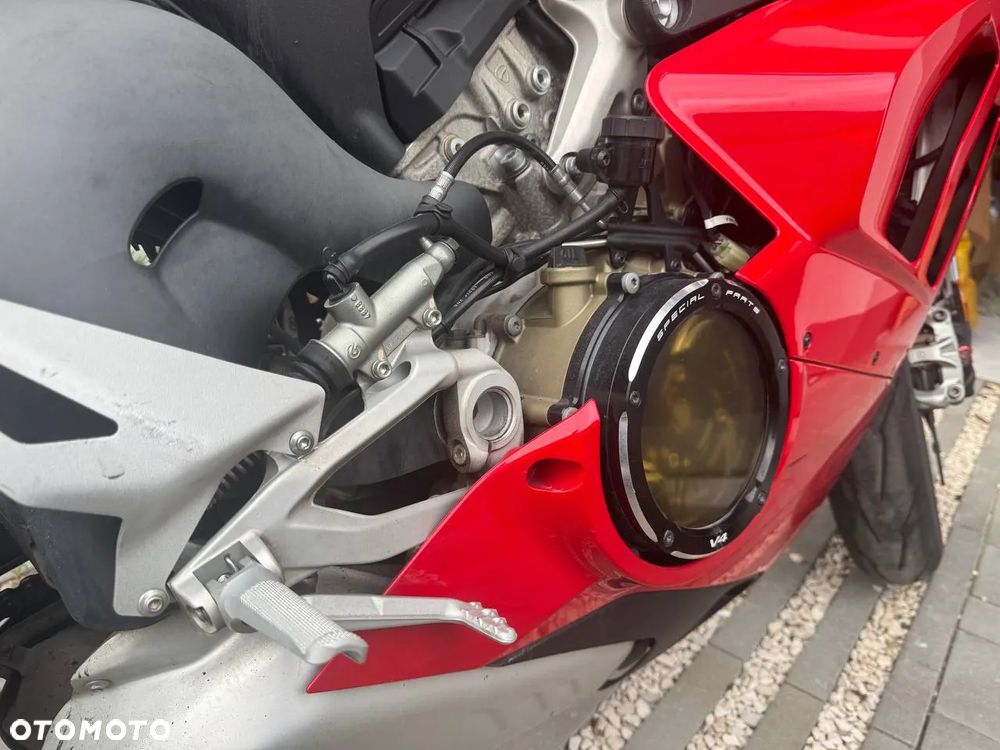Ducati Panigale V4 - 7