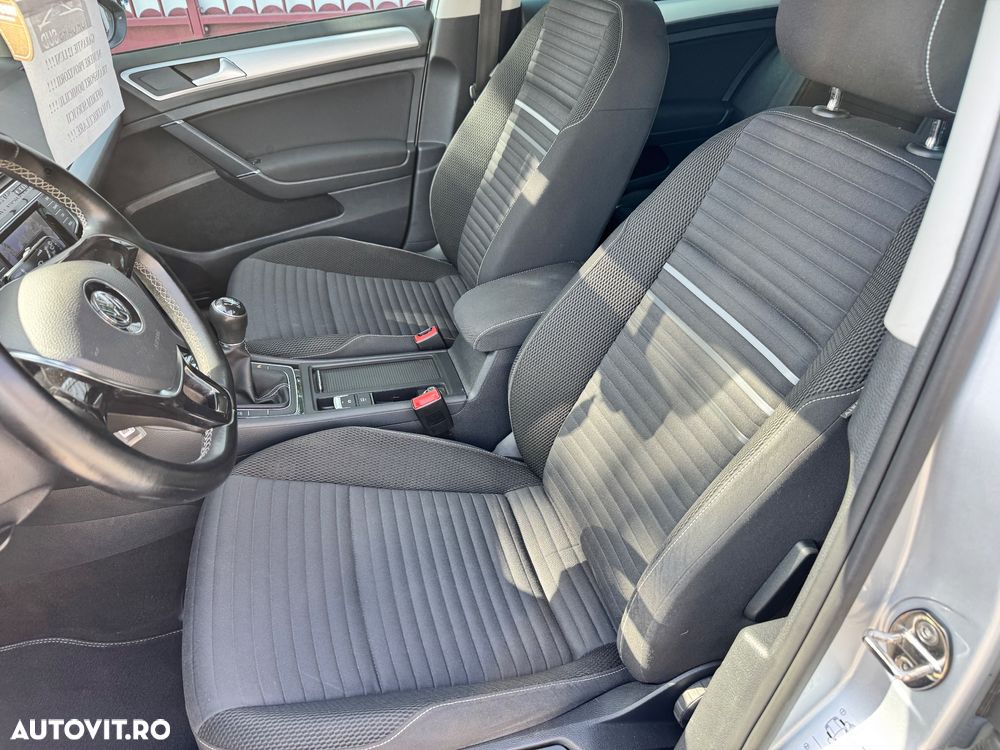 Volkswagen Golf 1.2 TSI BlueMotion Technology Cup - 9