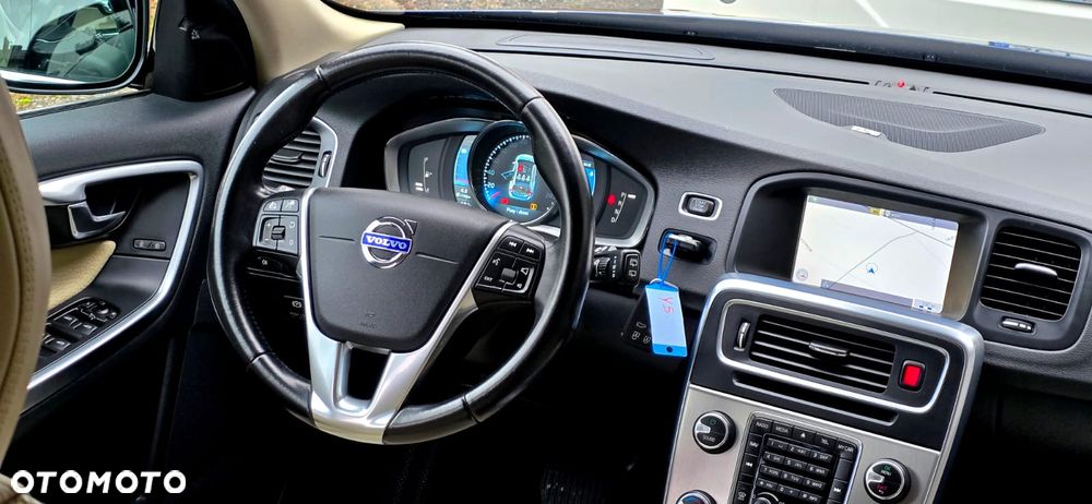 Volvo V60 - 30