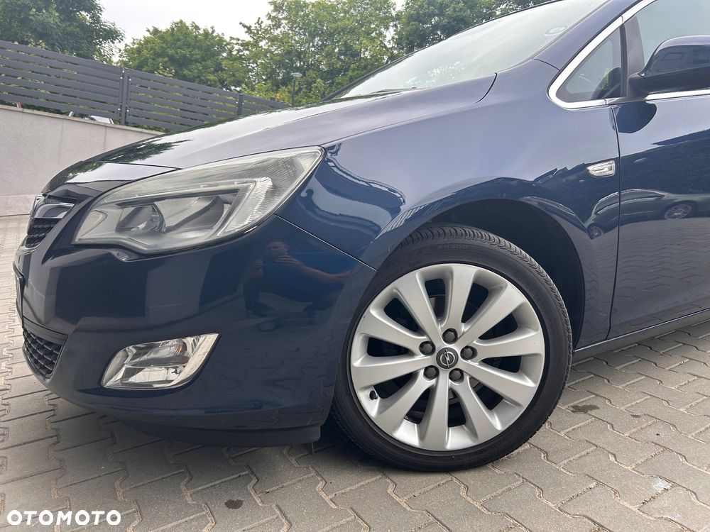 Opel Astra 1.4 Turbo - 2