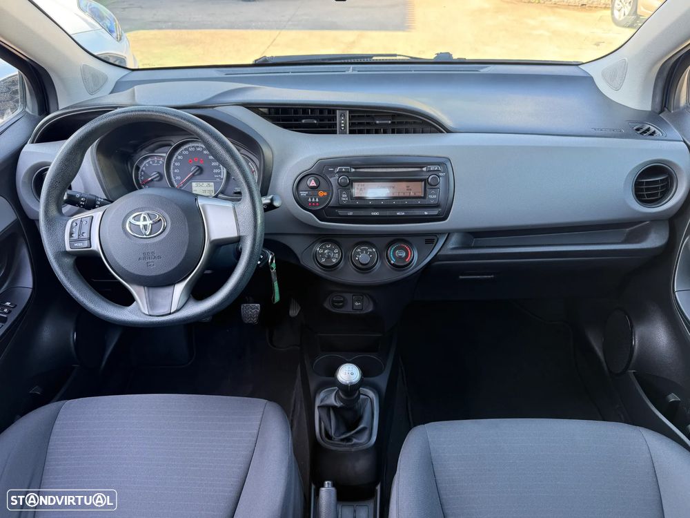 Toyota Yaris 1.0 VVT-i - 19