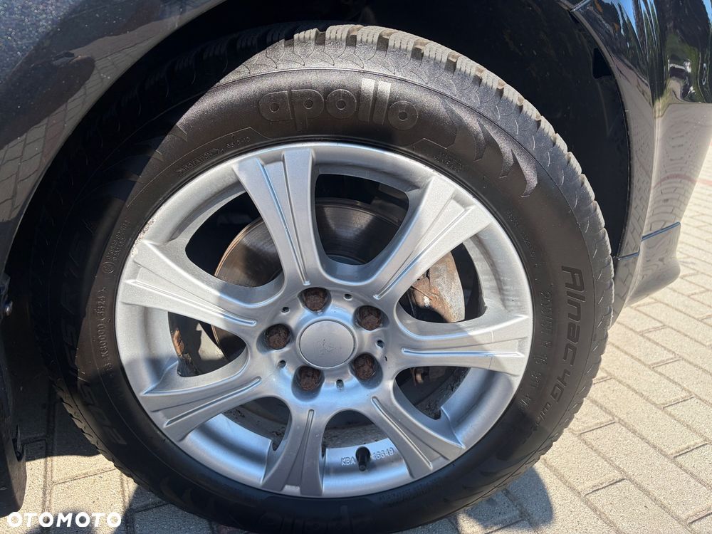 Ford C-MAX 1.8 Trend - 35