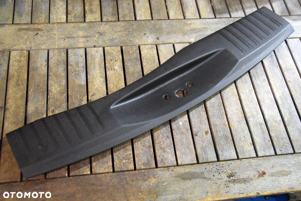 Ford Fusion 02-12 Nakładka osłona listwa progu bagażnika - 1