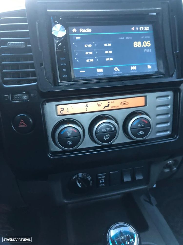 Nissan Navara 2.5 dCi CD LE Sport Edition - 14