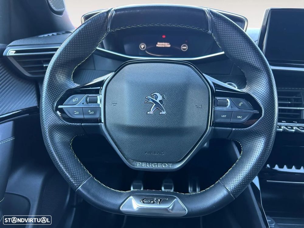 Peugeot 2008 1.2 PureTech GT - 13