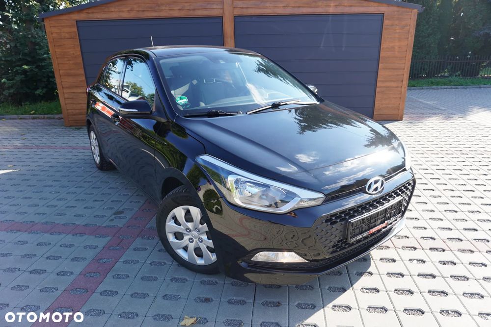 Hyundai I20 2016 photo 2