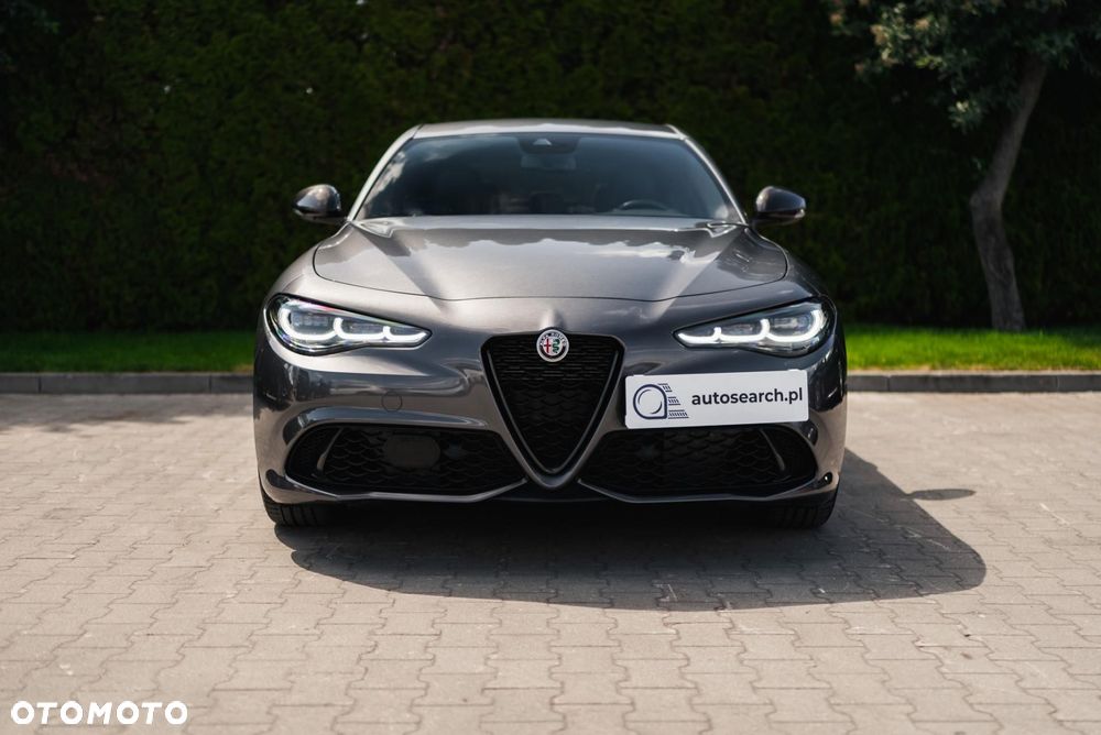 Alfa Romeo Giulia - 3