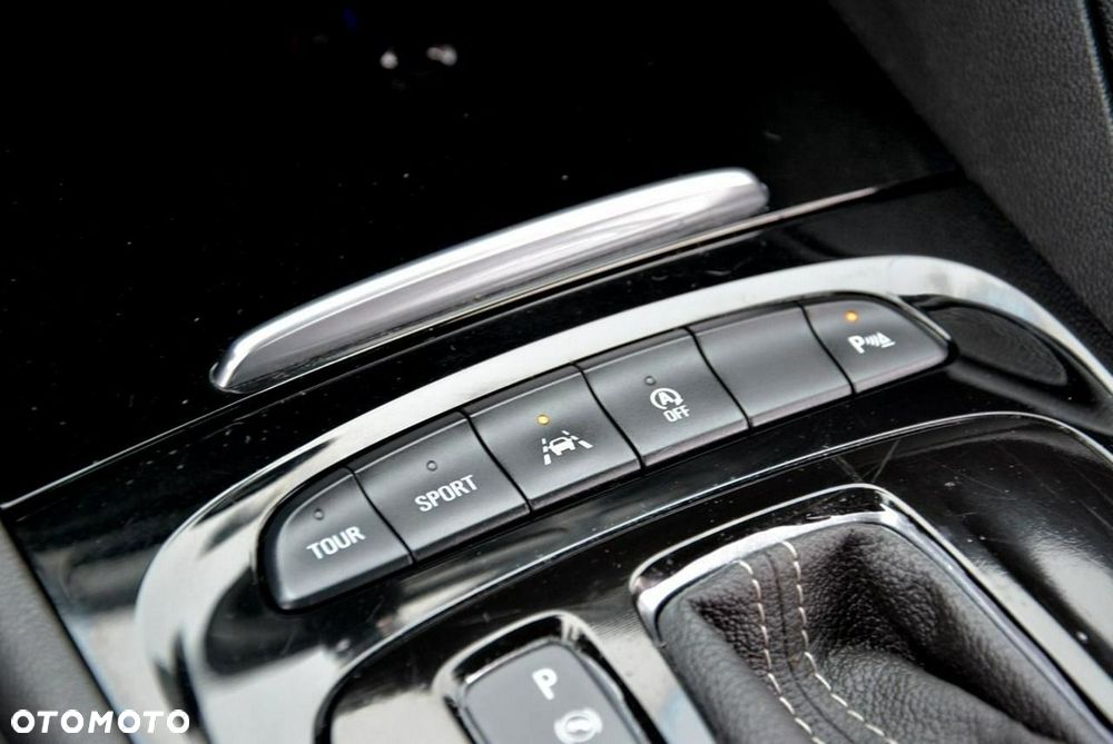 Opel Insignia 2.0 BiTurbo D 4x4 Automatik GSI - 27