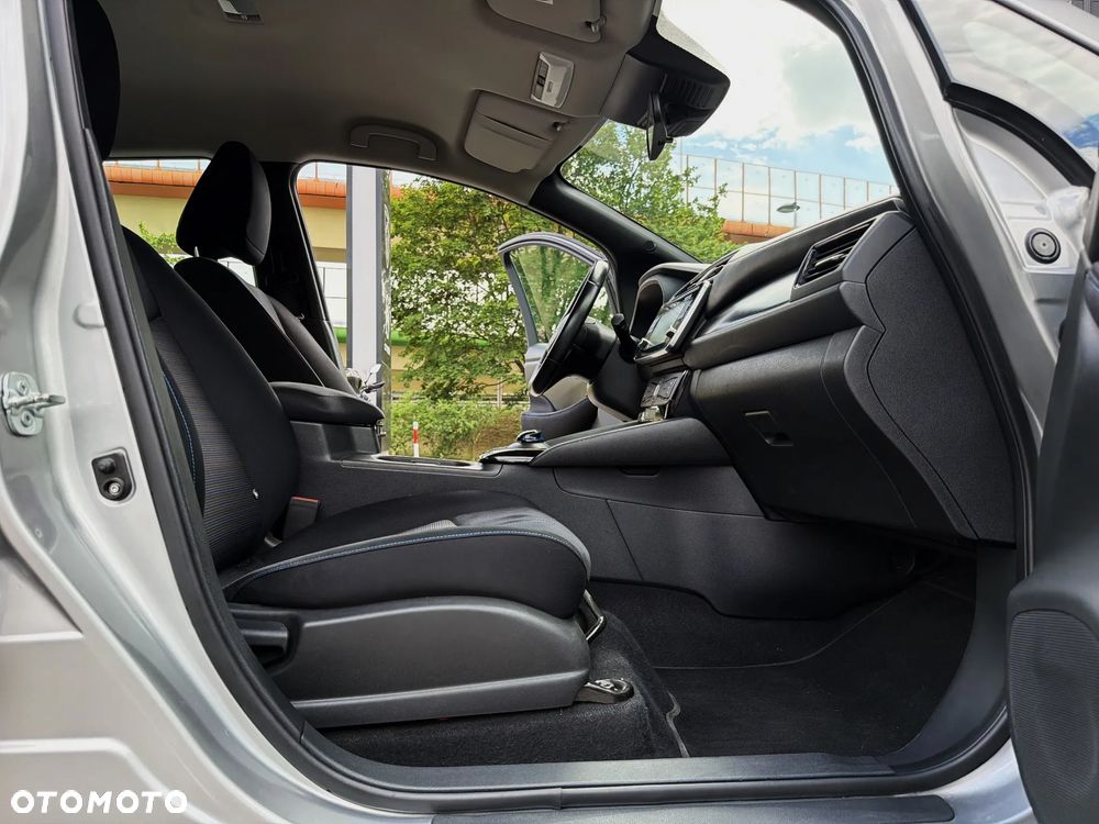 Nissan Leaf 40kWh N-Connecta - 23