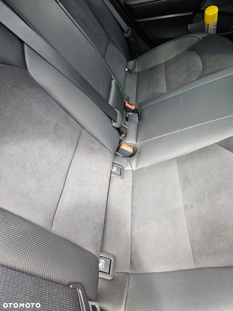 Kia Ceed 1.5 T-GDI GT-Line - 14