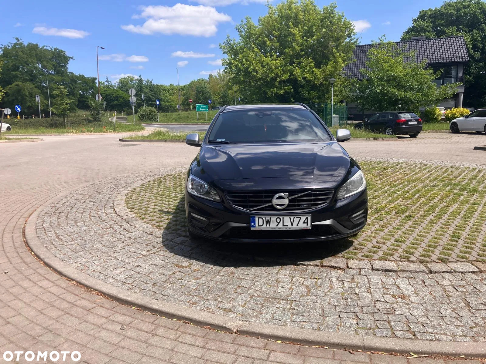 Volvo V60 D4 Drive-E R-Design Momentum - 4