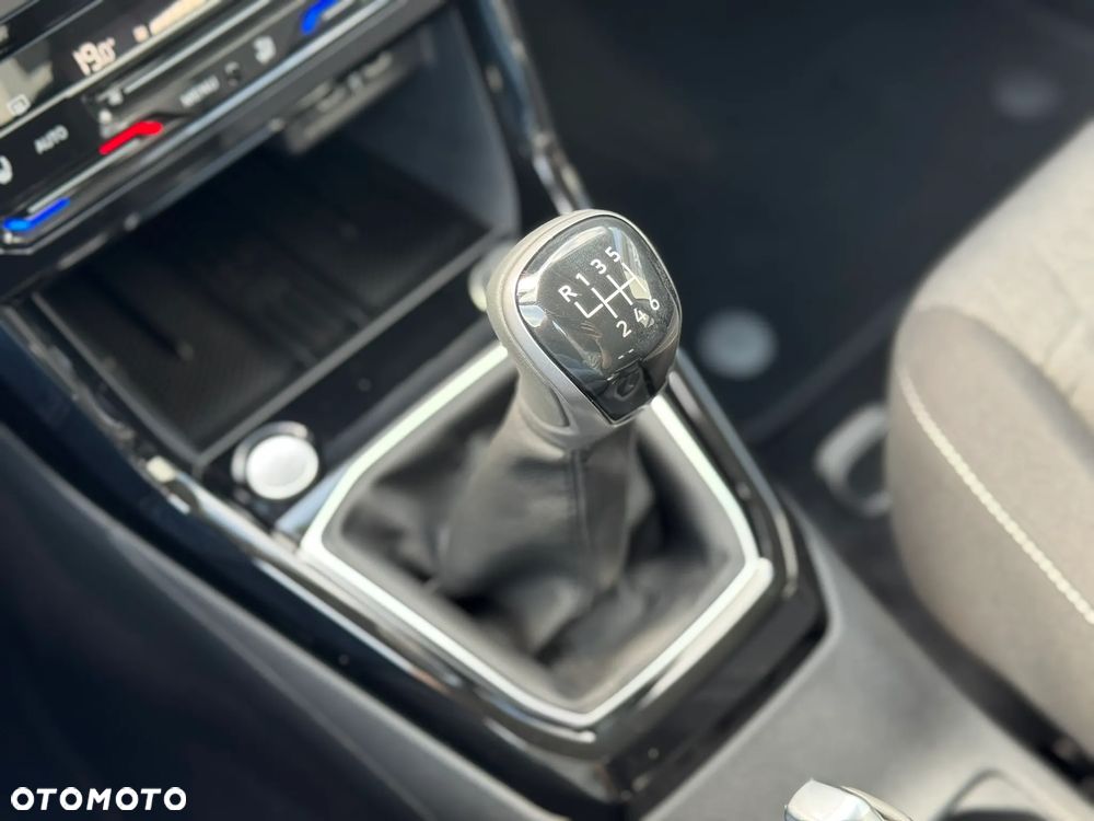 Volkswagen T-Cross 1.0 TSI OPF Life - 17