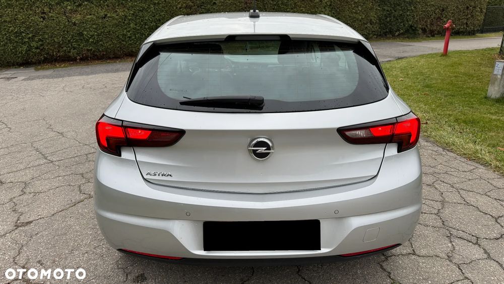 Opel Astra V 1.2 T Elegance S&S - 6