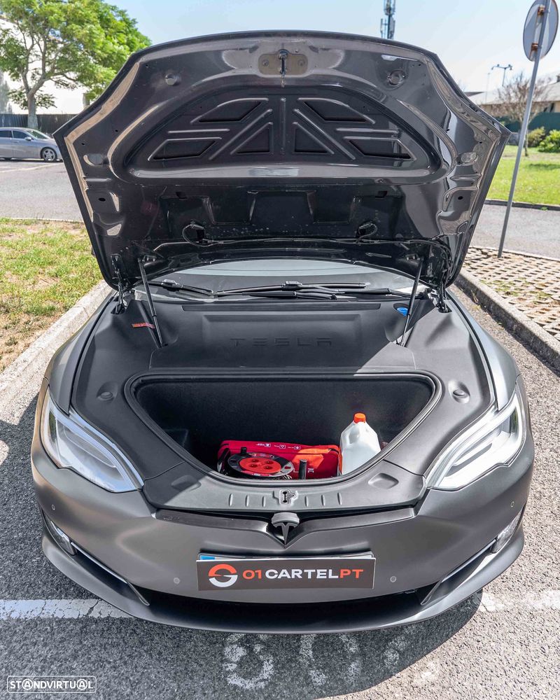 Tesla Model S P100D — fotografia 42