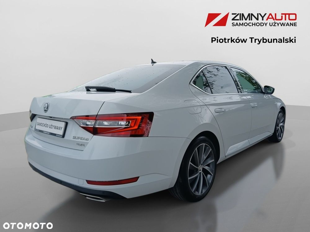 Skoda Superb 2.0 TSI 4x4 L&K DSG - 6