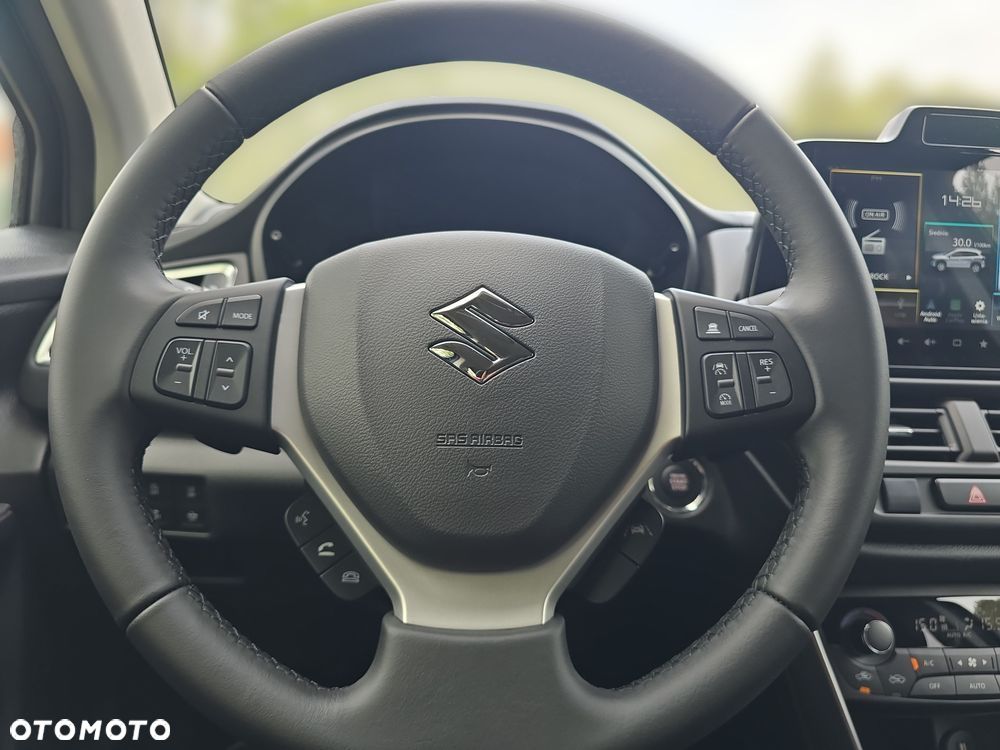 Suzuki S-Cross 1.4 BoosterJet mHEV Premium Plus SP - 16